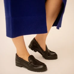 Adam Półbuty, Czarny Rustykalny