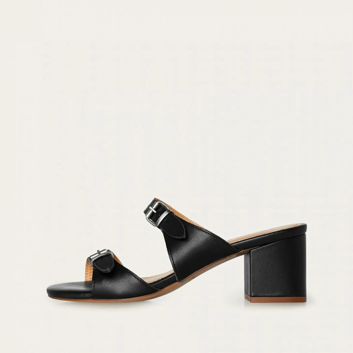 Amalfi Sandaly, Czarny