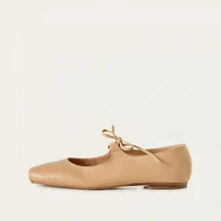 Batsheva Baleriny, Biszkoptowy