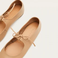 Batsheva Baleriny, Biszkoptowy