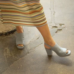 Bette Sandaly, Szafirowy