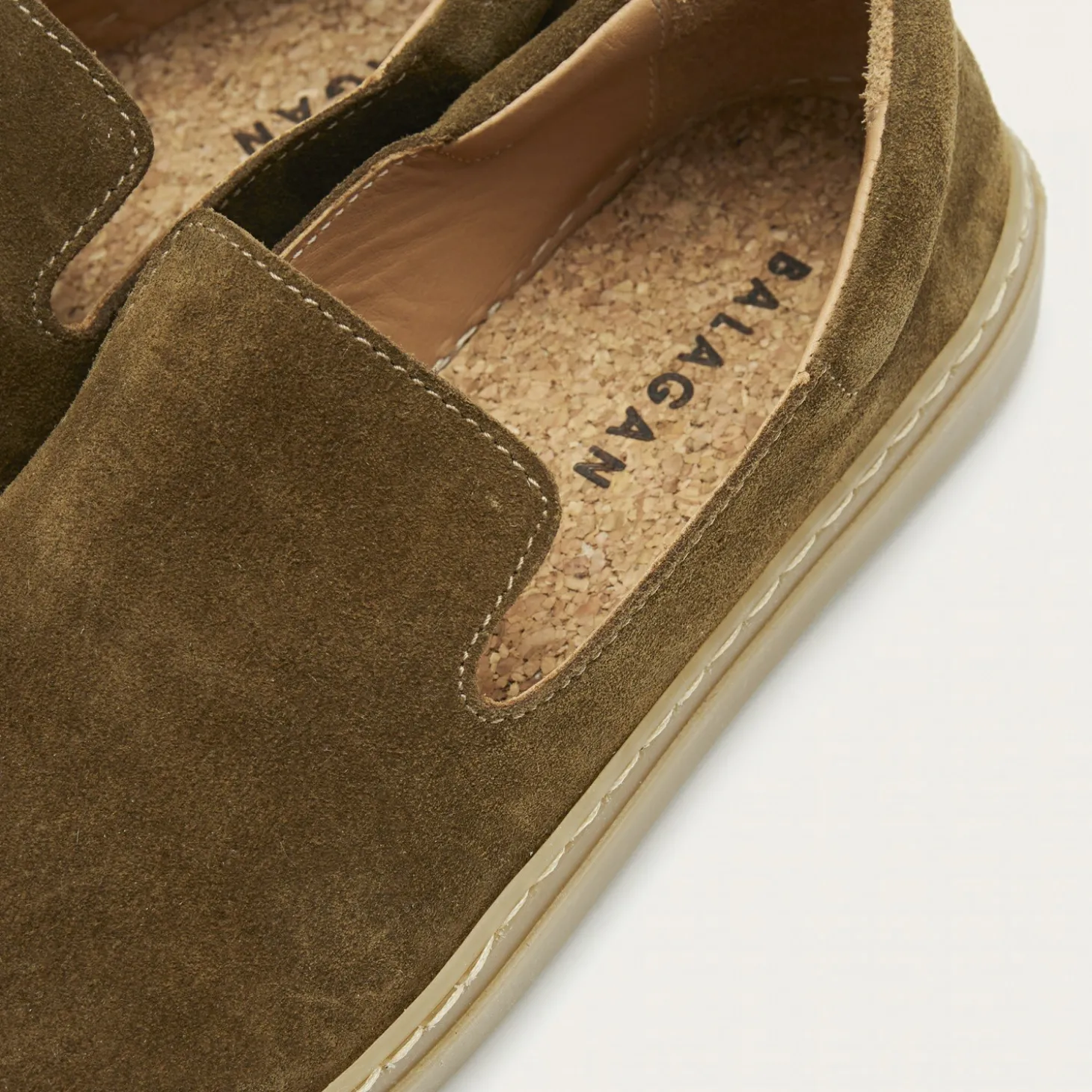 Biluyi Sneakersy, Ziemisty Welur