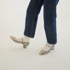 Dora Czółenka Na Niskim Obcasie, Zlamana Biel Wzor Pytona