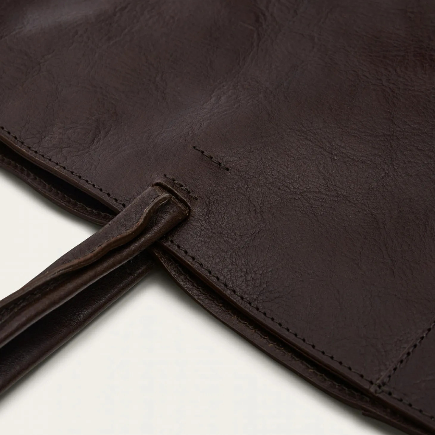 Esek Torba L, Ciemny Braz