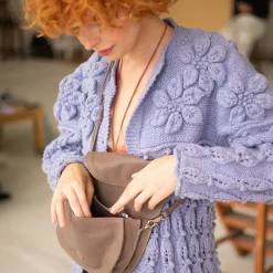 Eveline Torebka, Dymny