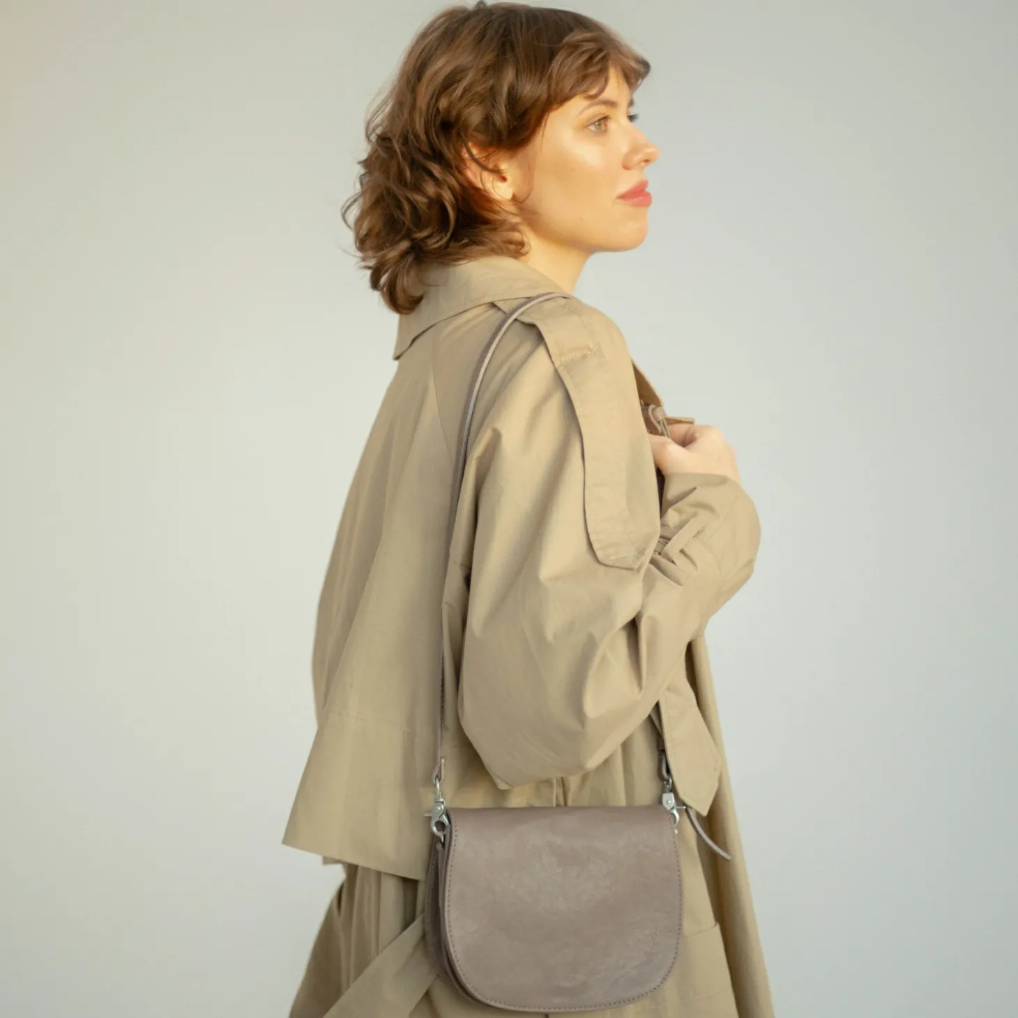 Eveline Torebka, Dymny