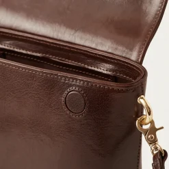 Galia Torebka, Ciemny Braz