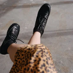 Geva Botki, Czarny Rustykalny