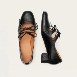 Greta Czółenka, Czarny Polysk