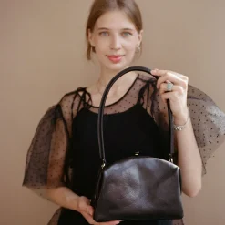 Hug Bag Torebka L, Czarny