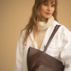 Ishti Torebka, Ciemny Braz