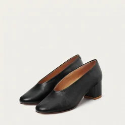 Leilot Czółenka, Czarny