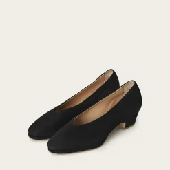 Lenu Czółenka, Czarny Zamsz