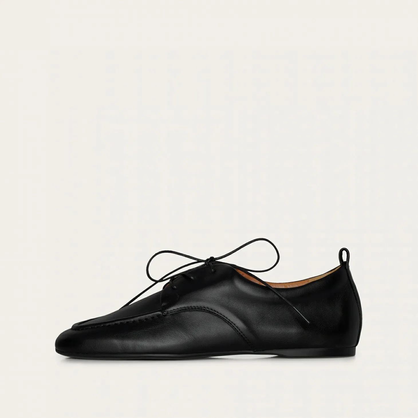 Lila Półbuty, Czarny