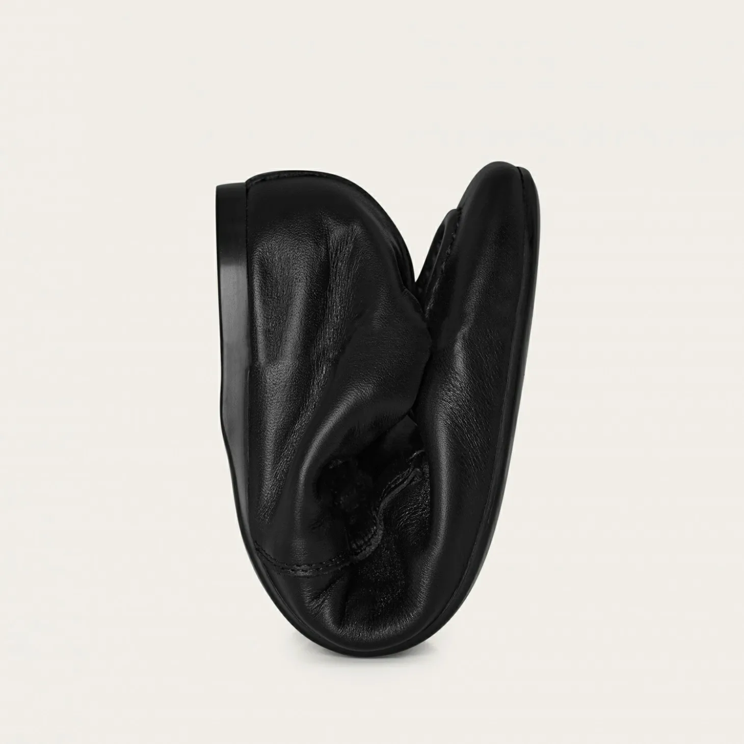 Lila Półbuty, Czarny