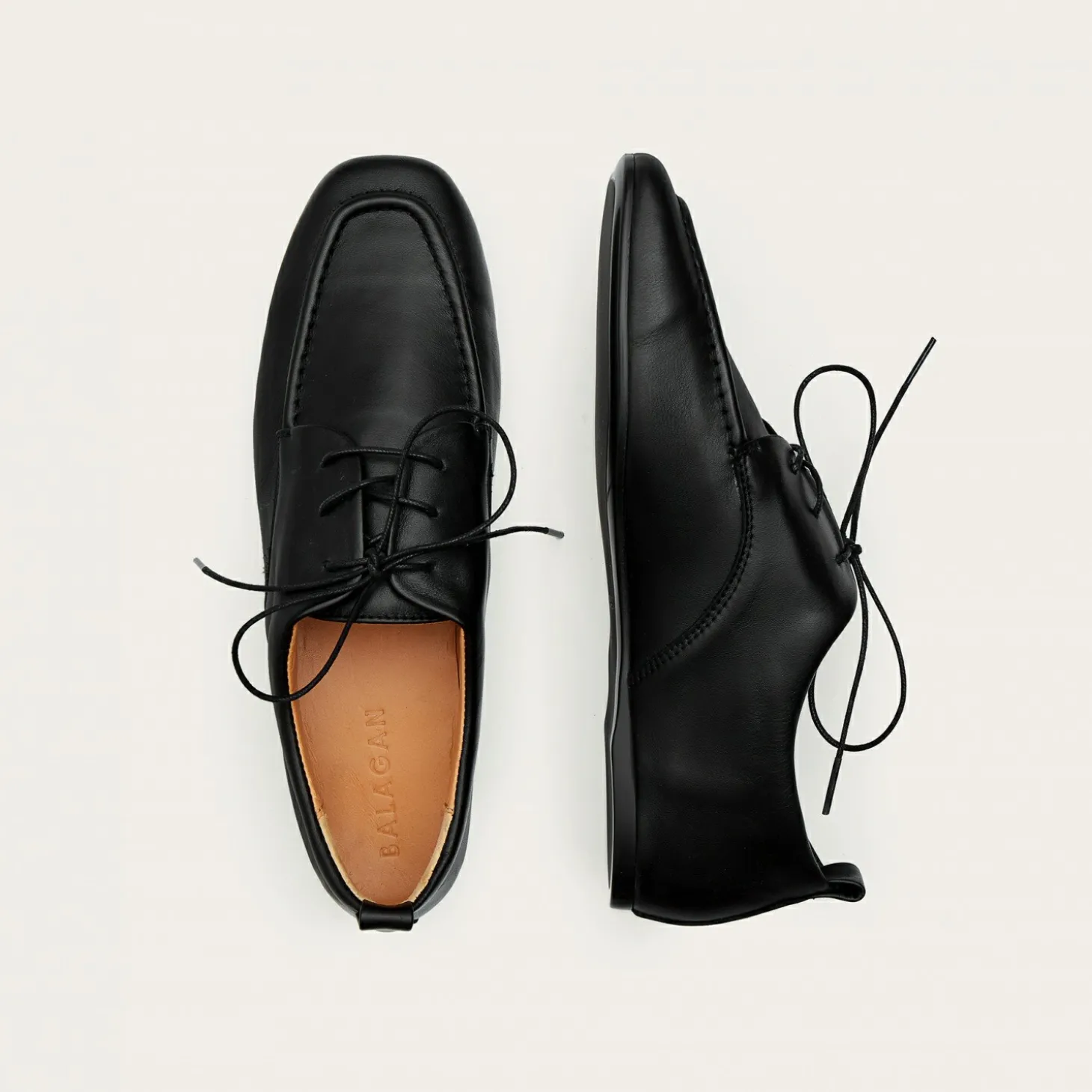 Lila Półbuty, Czarny