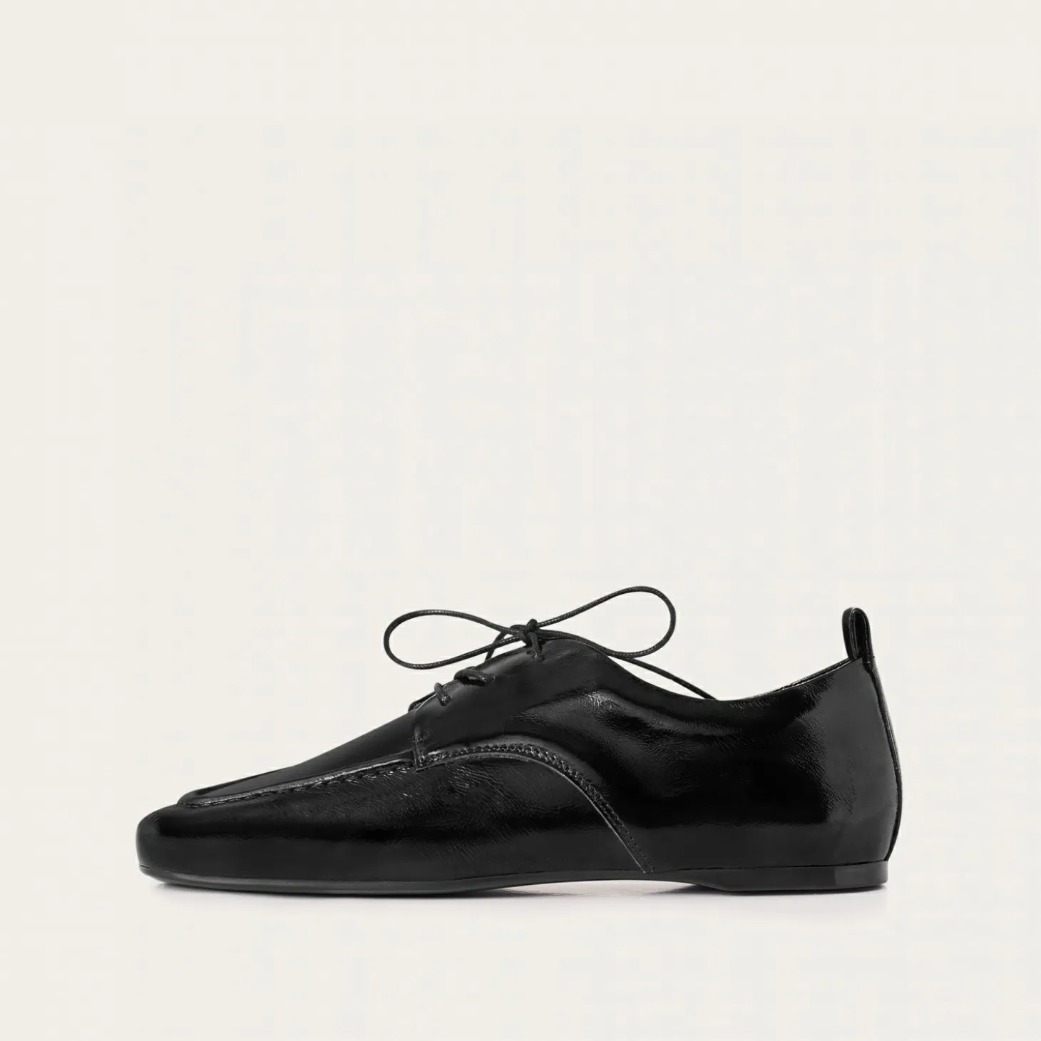 Lila Półbuty, Czarny Polysk