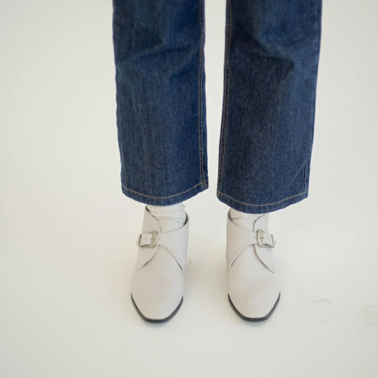 Louis Botki, Zlamana Biel