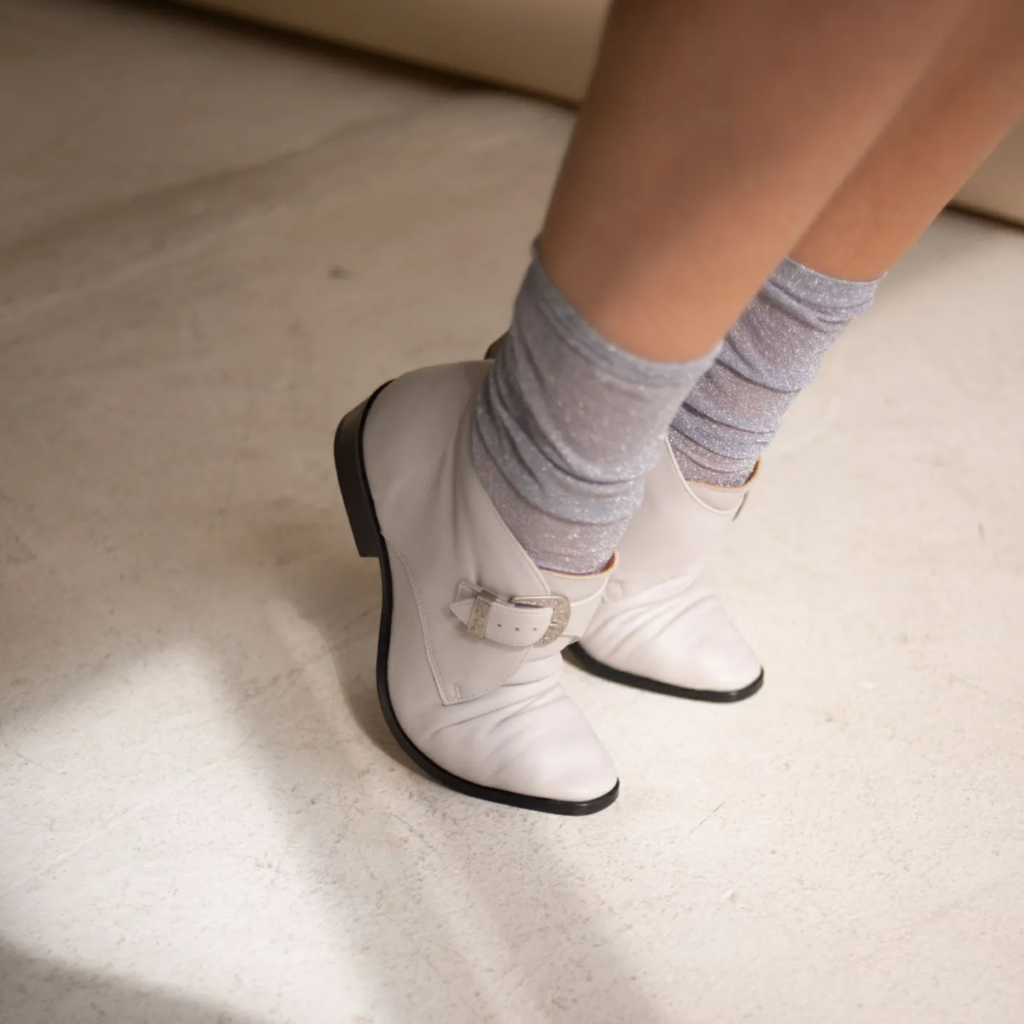 Louis Botki, Zlamana Biel