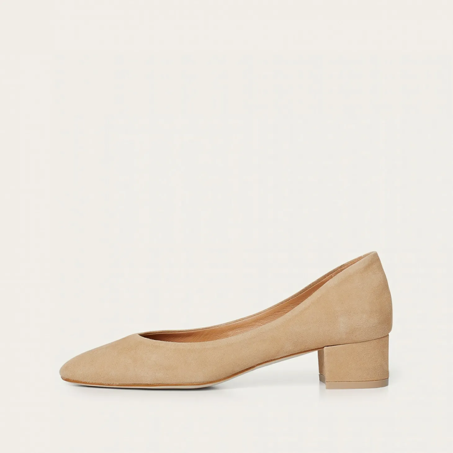 Migdal Czółenka Na Niskim Obcasie, Waniliowy Zamsz