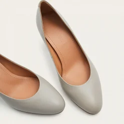 Migdal Czółenka Na Wysokim Obcasie, Chalwowy