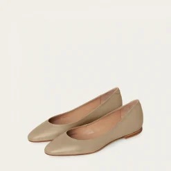 Mishor Baleriny, Kamienny Szary