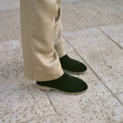 Moten Botki, Czarny Welur