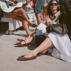 Pass Baleriny, Bordowy Polysk