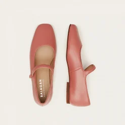 Pass Baleriny, Koralowy