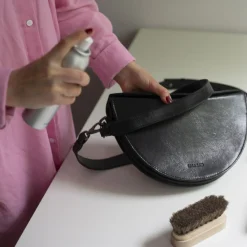 Plyn Czyszczacy Do Kazdego Rodzaju Skor