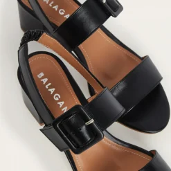 Rehava Sandaly, Czarny Rustykalny