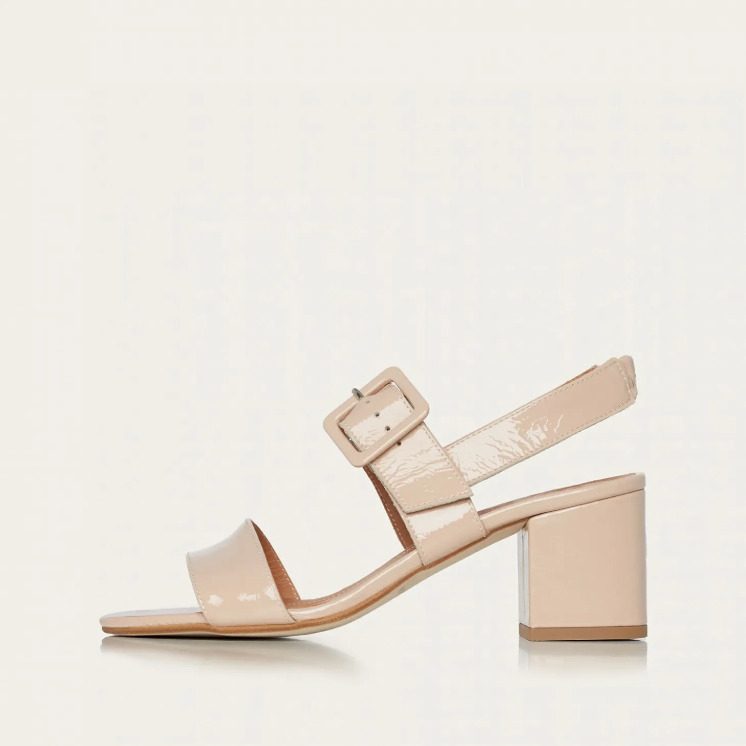 Rehava Sandaly, Ratanowy Polysk