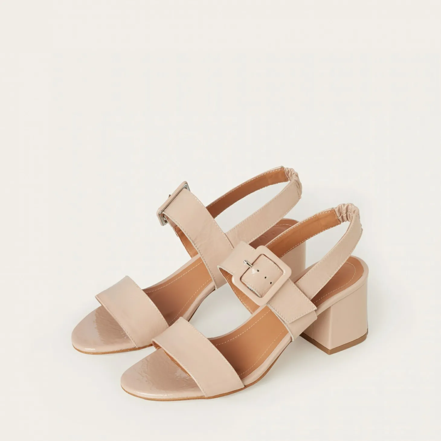 Rehava Sandaly, Ratanowy Polysk