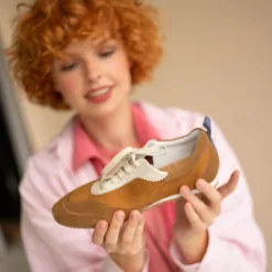 Ritza Sneakersy, Rudy Welur