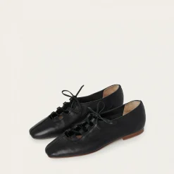 Roma Baleriny, Czarny