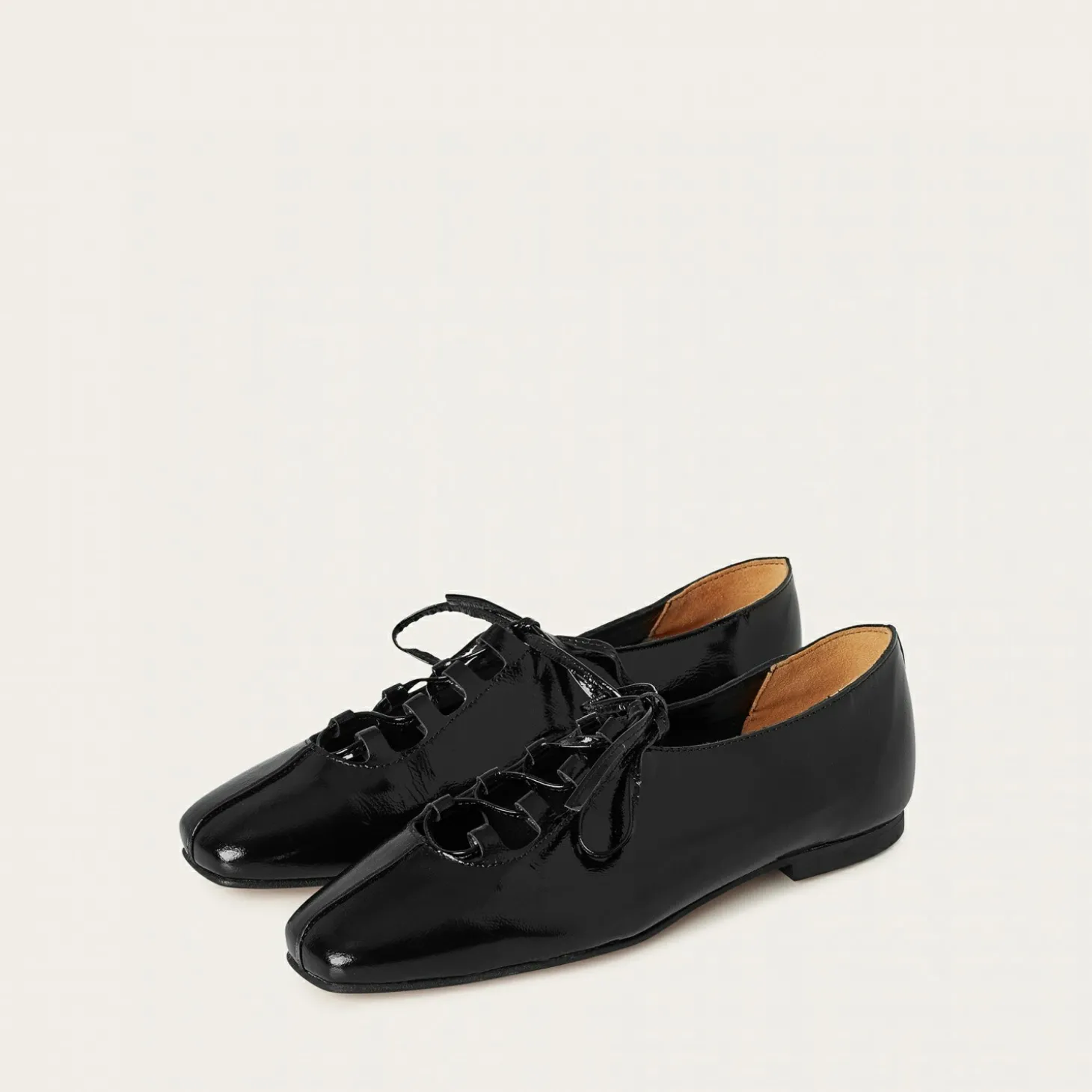 Roma Baleriny, Czarny Polysk