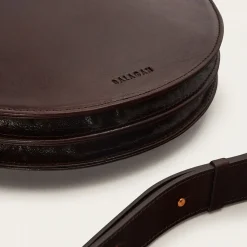 Sahar Torebka, Ciemny Braz