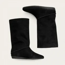 Sasha Botki, Czarny Nubuk