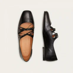 Shirley Baleriny, Czarny Polysk