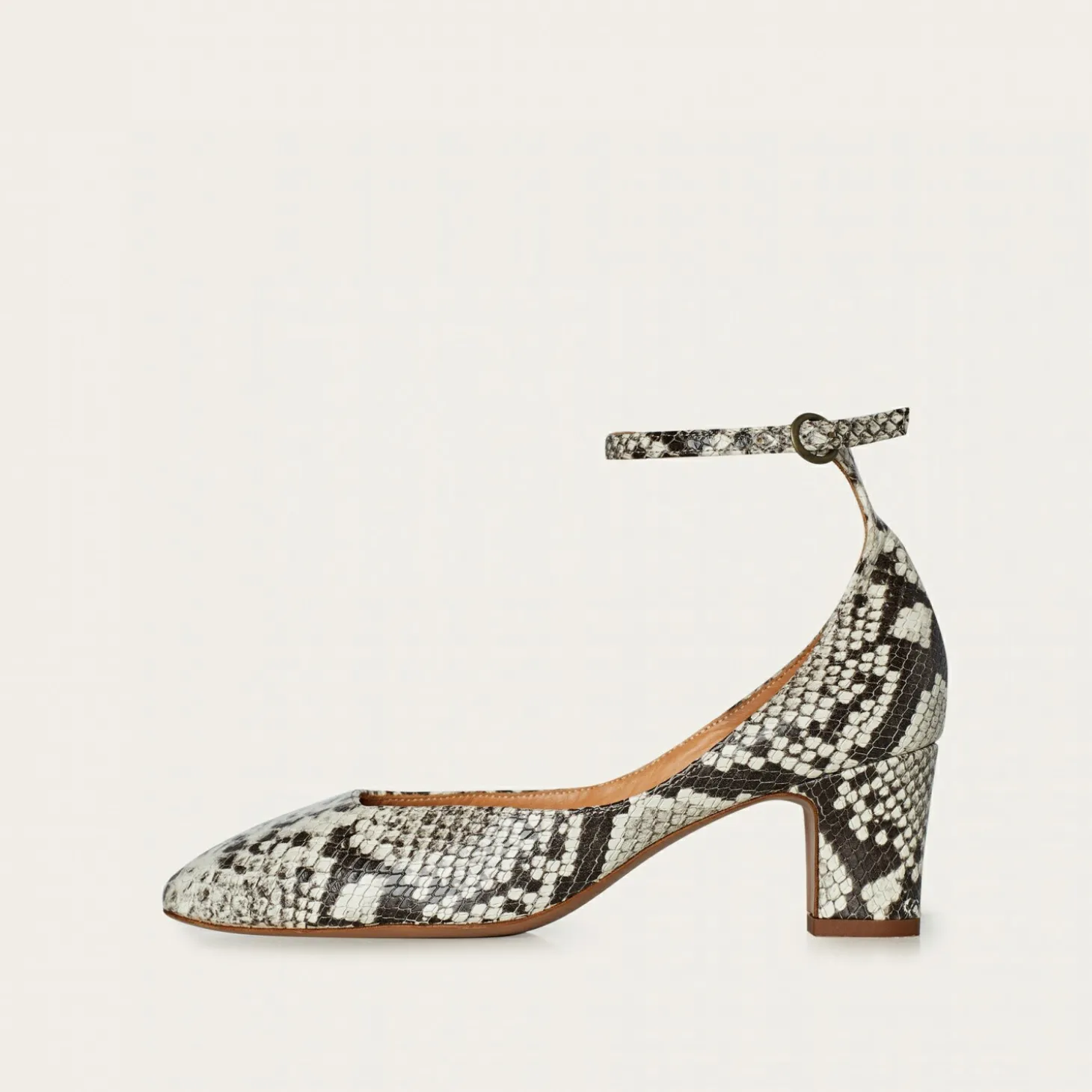 Sira Czółenka, Zlamana Biel Wzor Pytona