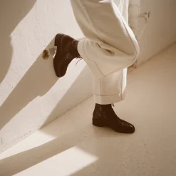 Tzava Botki, Brazowy Wzor Krokodyla