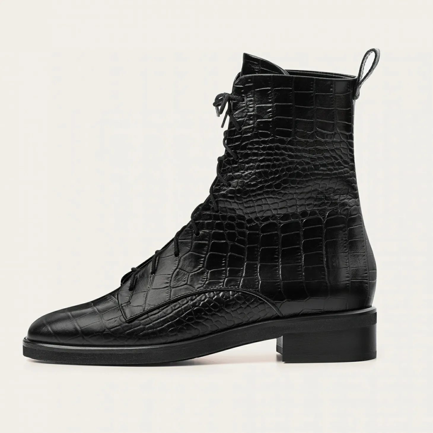 Tzava Botki, Czarny Wzor Krokodyla
