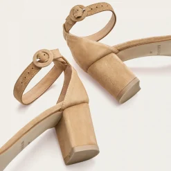 Ulam Sandaly, Waniliowy Zamsz