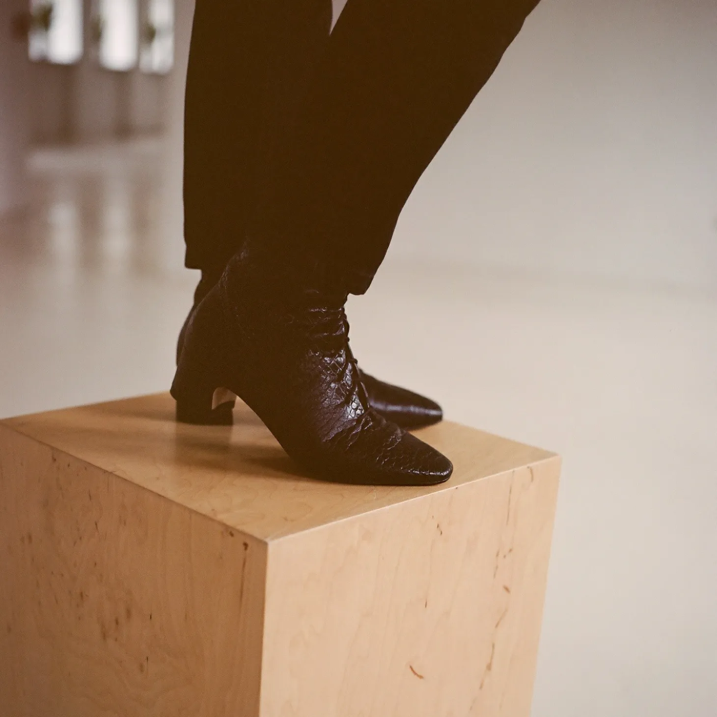 Victoria Botki, Czarny Wzor Krokodyla