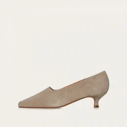 Virginia Czółenka, Marrone