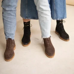 Yaar Botki, Czarny Welur